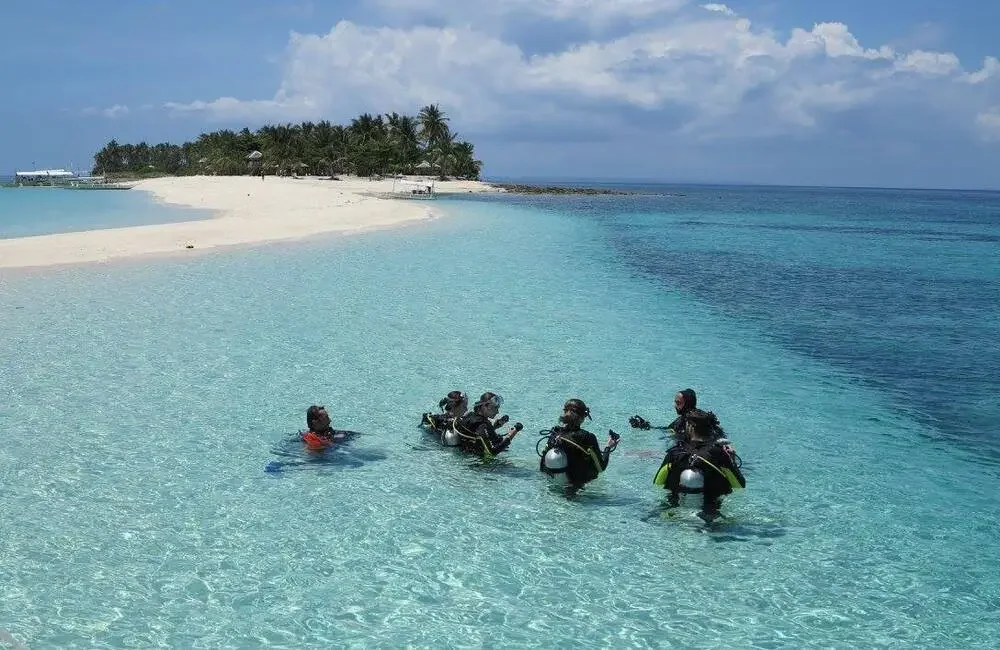 French Kiss Divers Malapascua