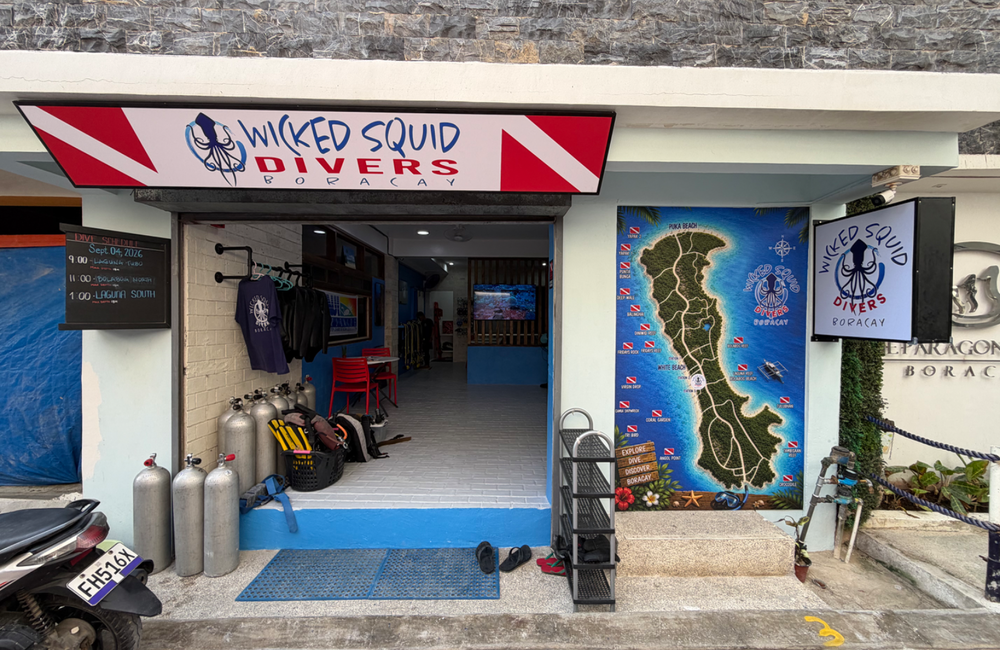 Dive Center Wicked Squid Divers - Boracay - Philippines - photo 1