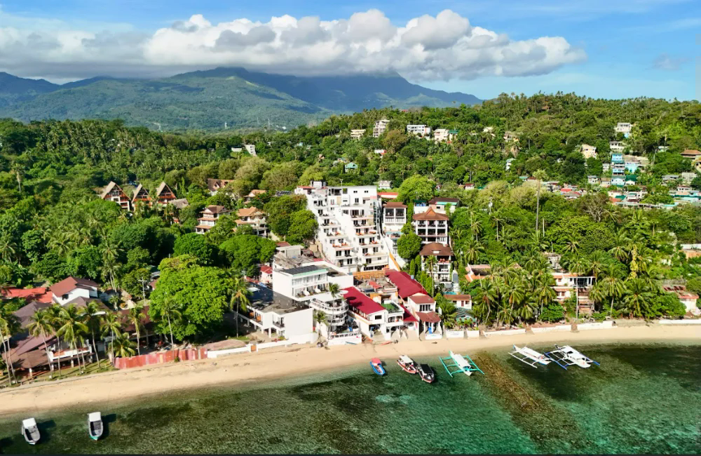 Dive Center Lalaguna Villas Luxury Dive Resort & Spa - Philippines - photo 1